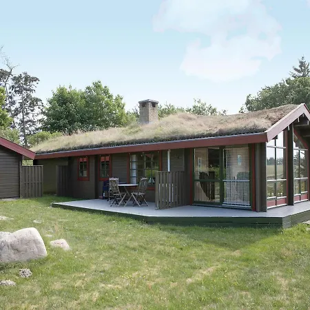 Three-bedroom Holiday In Сasa de vacaciones Hjørring